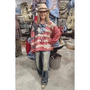 A Rare Bird Stars & Sweetheart Flag Splatter Paint Oversized V-Neck Top OS NWT